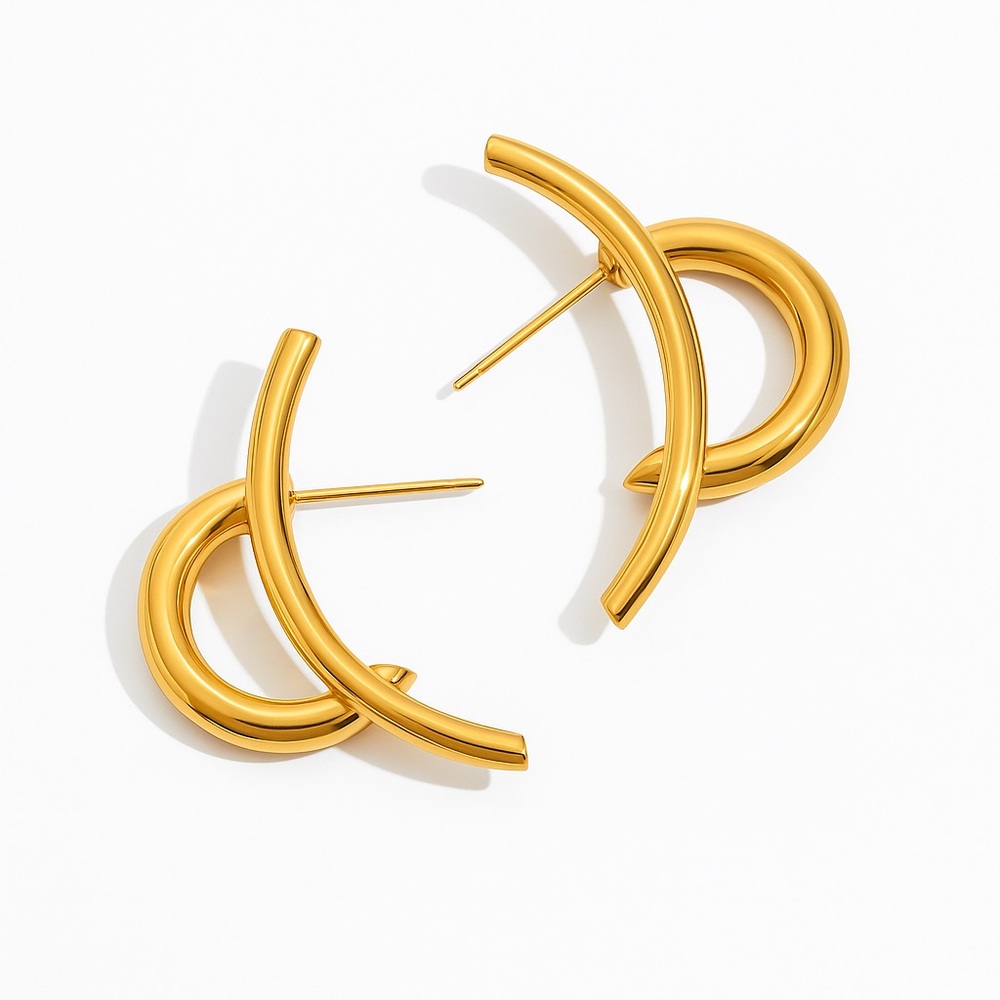 NEW 18K GOLD PLATED SCULPTURAL HOOP EARRINGS – MODERN CURVE DESIGN